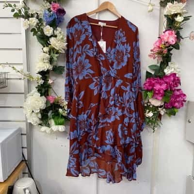 Wayne Cooper Womens  Size 16 Midi Dress Blue / Floral / Maroon 