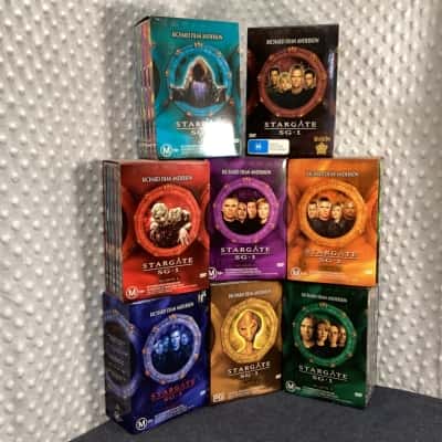 Stargate SG-1: Boxed Set Seasons 1 - 8
