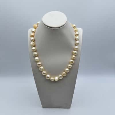  Beautiful Large Baroque Pearls Magnetic Clasp Necklace