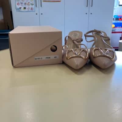 Women’s  Size 40 Pink Heels