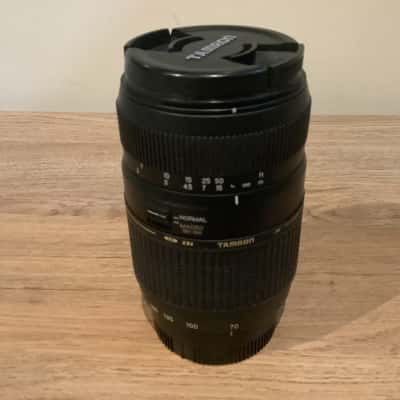 Tamron AF 70-300mm 1:4-5.6 Di LD MACRO Telephoto Zoom Lens   Model A17