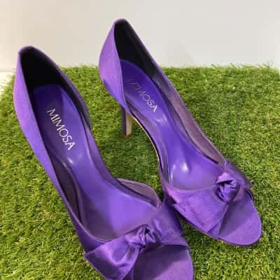  Womens  Mimosa heels Size 40 