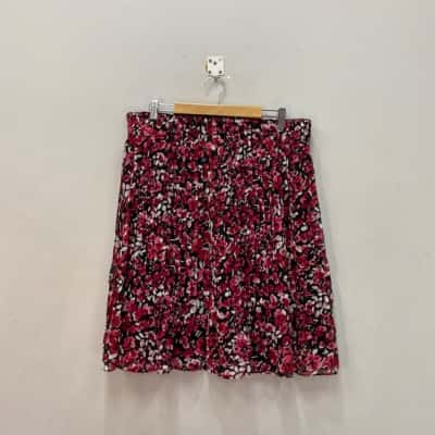 Sara Womens  Size XL Pleated Knee Kength Chiffon Skirt Floral 