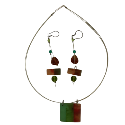  Nick The Rose Resin  Earrings and  Necklace Green / Red 