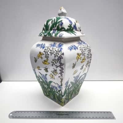 Vintage Chinese Ceramic Lidded Ginger Jar Floral Wisteria Birds Temple Vase