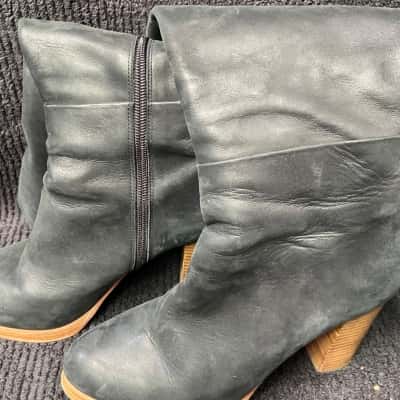 Wittners Womens Boots Black  size 38 