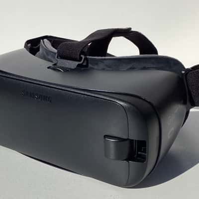 Samsung Gear VR Powered by Oculus