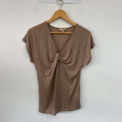 Jag Beige SHort Sleeve Front Knot T-shirt  Size S 