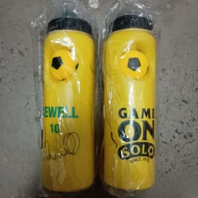 Harry Kewell 10 Solo Soccer Promo Bottles x 2