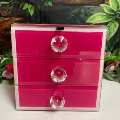 Hot Pink glass jewellery box