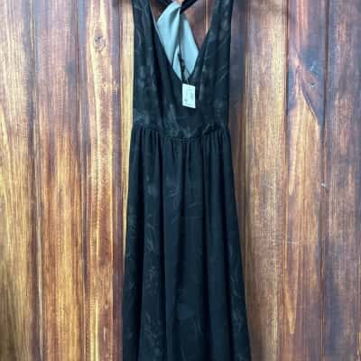 Jacqui-E   Size 12 Black  cocktail dress new 