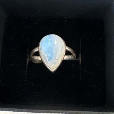  Women's 925 Silver Ring with a Teardrop Shaped Moonstone