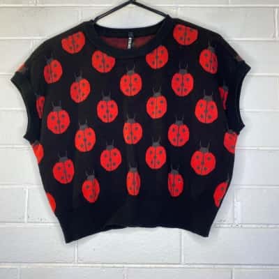 Dangerfield Womens  Size 10 Sweater Vest Black Ladybug