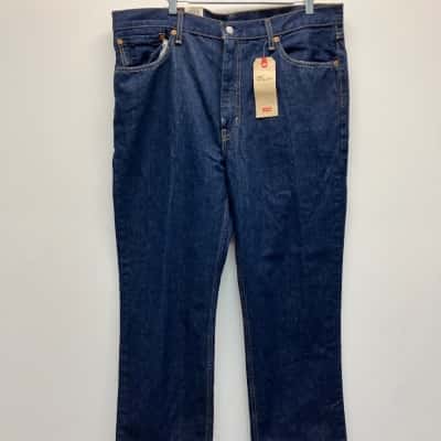 Levis Mens Size 32 Straight Leg Jeans 