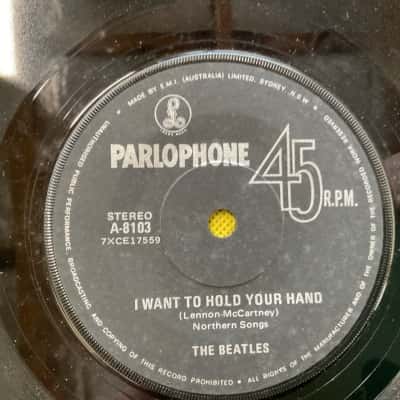 The Beatles “I Want To Hold Your Hand / This Boy’ Vintage 7” Vinyl 1976 Rare Re-issue Australian Stereo Single.