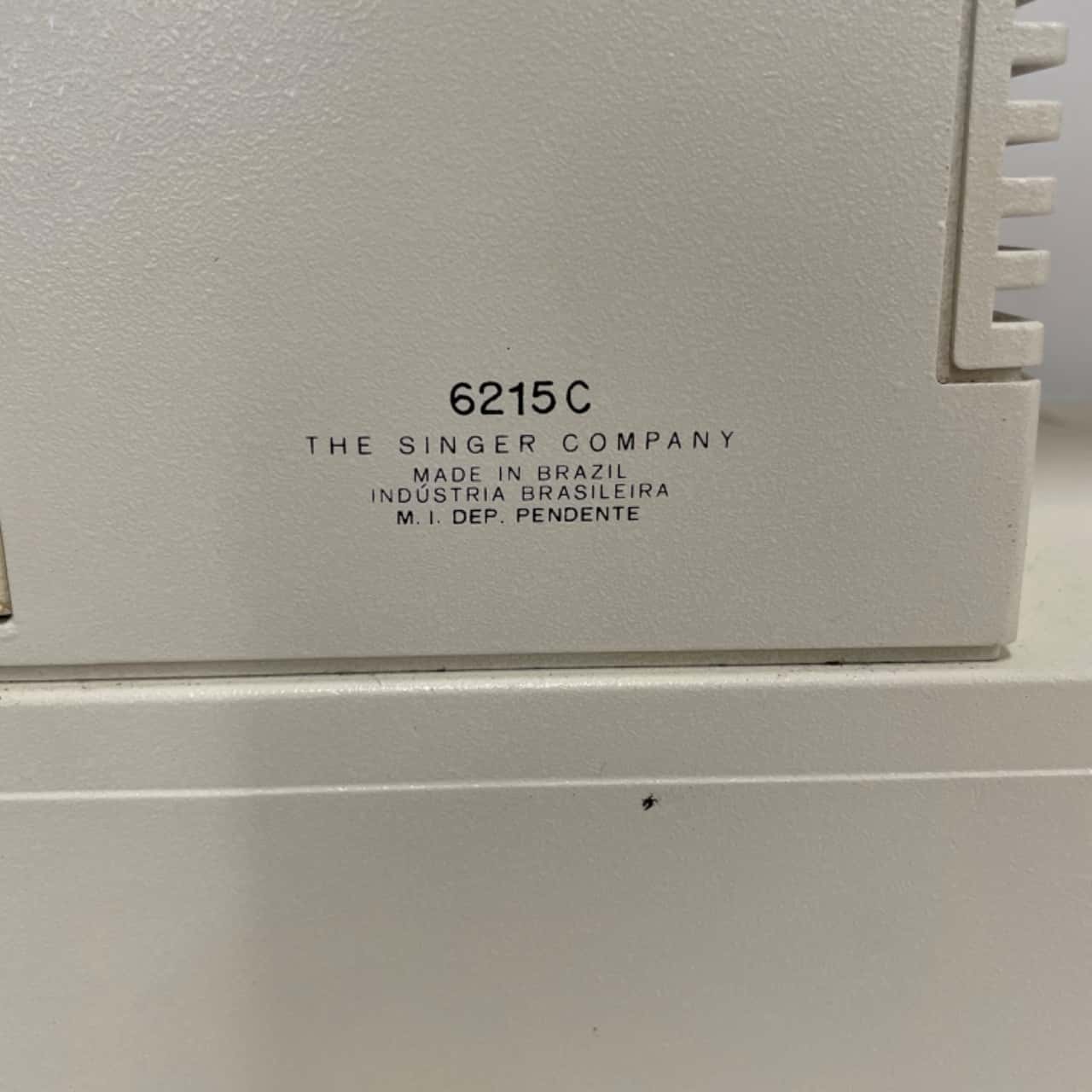 Vintage Singer 6215C Sewing Machine with Foot Pedal, Good Working