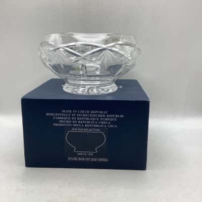 Bohemia Crystal Hand Cut Lead Crystal Bowl JK4 11510114