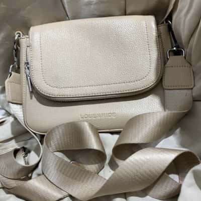 Louenhide Womens Cross Body Bag Beige / Nude 