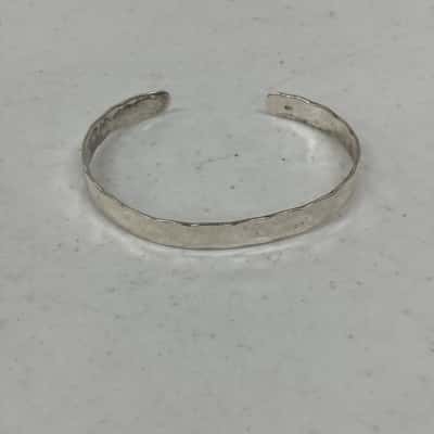 Women’s Silver 925 Marked Bracelet/Cuff 