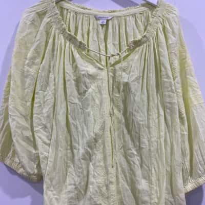Country Road Top Womens  Size XS Yellow 