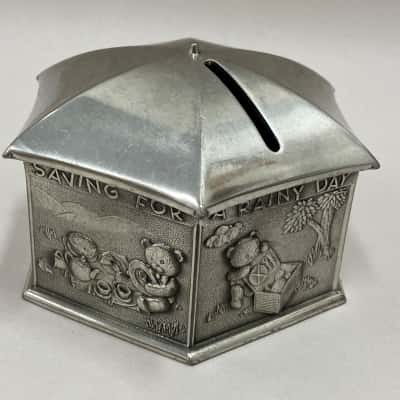 Royal Selangor Pewter - Saving For A Rainy Day - Teddy Bears Picnic Coin Box