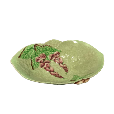 CARLTON WARE Serving dish. Australian design leaf bowl