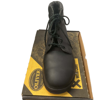  Men’s Oliver   Size 12 Black  steel cap boots