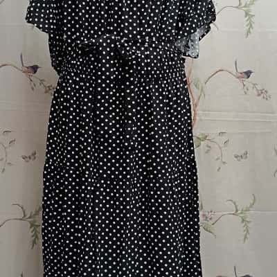 Katies Womens  Size 16 Maxi Dress Black  / White 