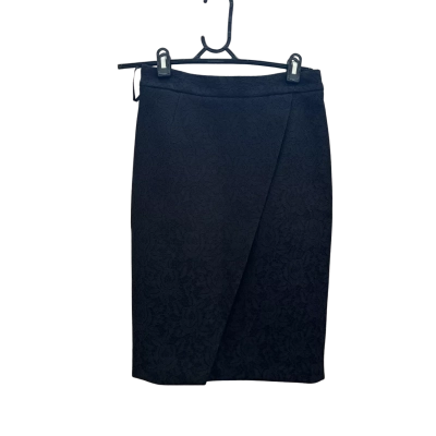 David Lawrence Womens  Size 6 Black Floral Skirt 