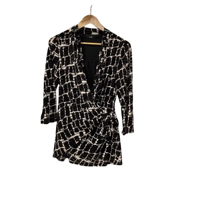 Laura K Womens  Size 12 Long Sleeve Shirt Black  / Pattern / White 