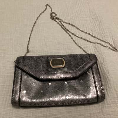 Guess Womens Clutch Silver 