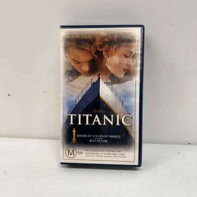 Titanic VHS