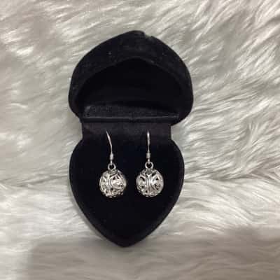  Womens Earrings Silver 
