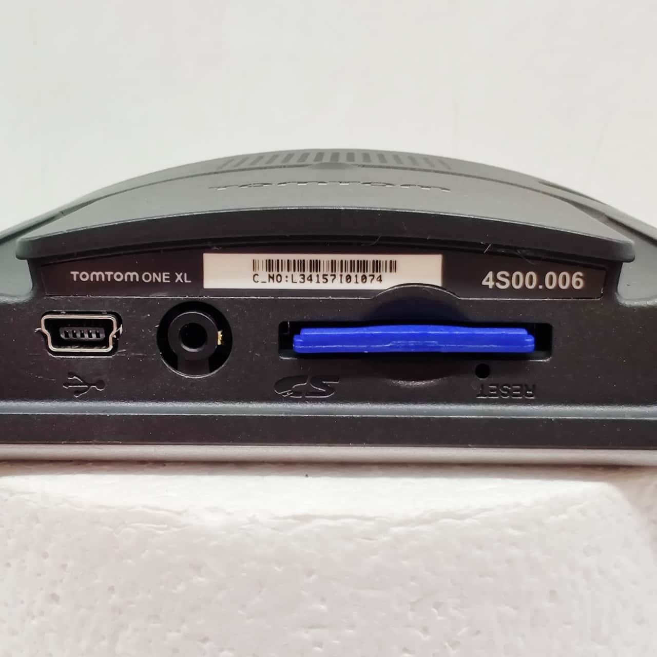 Tom Tom ONE XL Portable Widescreen Satellite Navigation System With