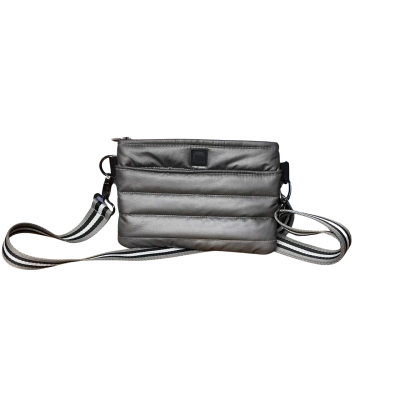  THINK ROYLN Womens Cross Body Bag Silver 