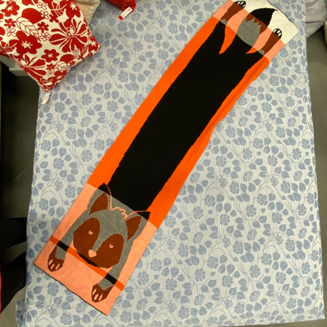 SPORTSGIRL FOX SCARF Very Cute!!(s)