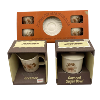 Retro Johnson of Australia 4 Cups & Saucers with Creamer and Sugar