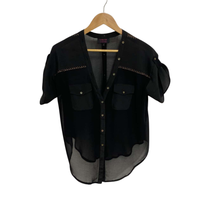 Wayne Cooper Womens  Size 6 Black Top