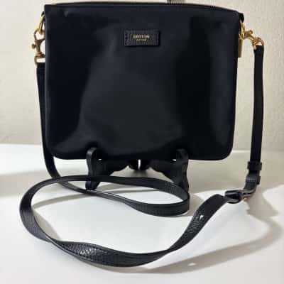 Ladies Oroton Side Bag - BNWOT