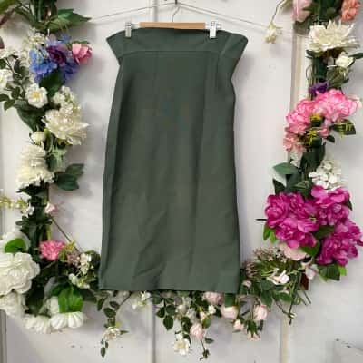 Saba Womens  Size 10 / 12 Midi Skirt Green 