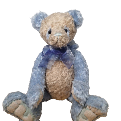 Charlie Bear - Olien Teddy Bear By Isabelle Lee