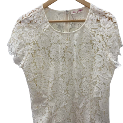 Alannah Hill Womens  Size 16 2 pce  Short Sleeve Top Off White 