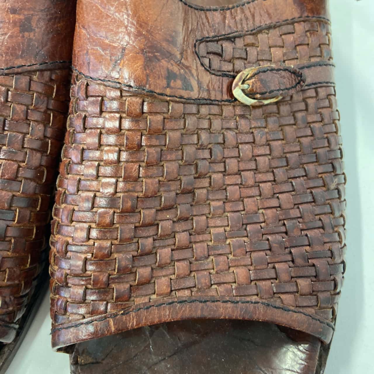 Vintage Mens leather Italian sandals Size 44 Brown