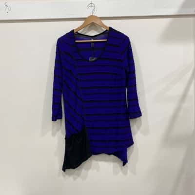 Taking Shape Womens  Size XXS Long Sleeve Top Black  / Purple / Striped 