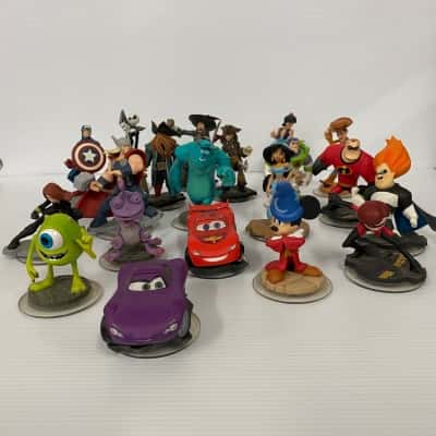 Disney Infinity Character - Bundle of 20 