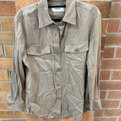  Womens Unison Size 6 Mink Utility Shirt 