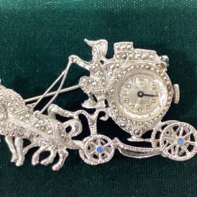 Vintage Horse Drawn Carriage Watch Brooch 