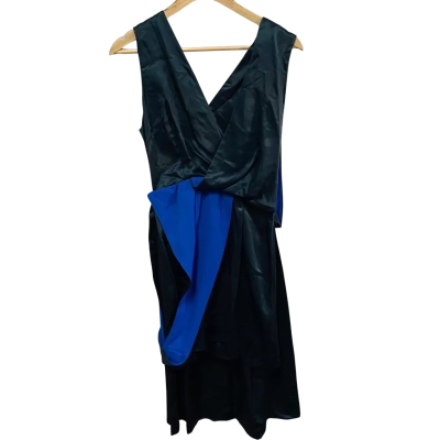 BNWT Cue Size 6 Black  / Blue / Green Dress 