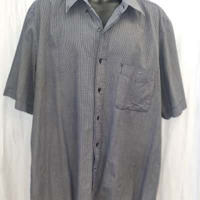  Mens Camel Australia Size XL Business Shirt / Checked Shirt Black  / Checked / White 