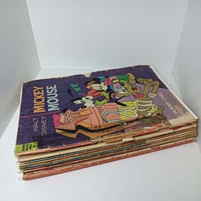 VINTAGE Assorted Walt Disney Comic Books